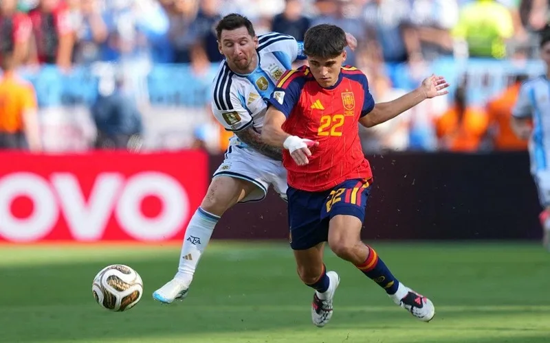 messi da o vi tri nao vai tro va phong cach thi dau cua el pulga